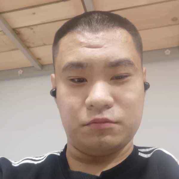 25岁岁山东单身帅哥 - 榆林吉缘网