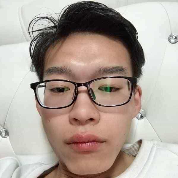 23岁岁河南单身帅哥 - 榆林吉缘网