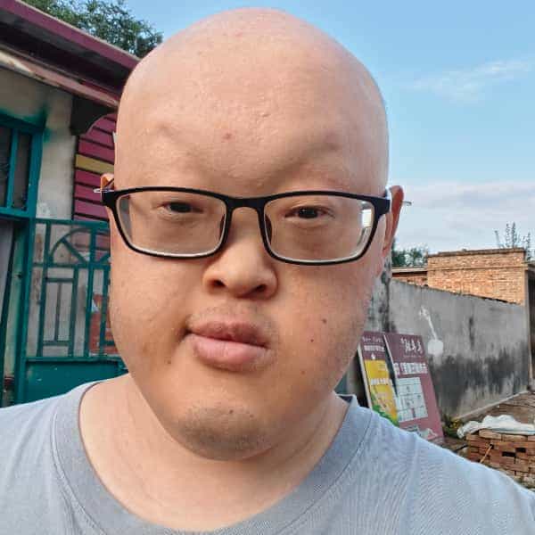 28岁岁山东单身帅哥 - 榆林吉缘网
