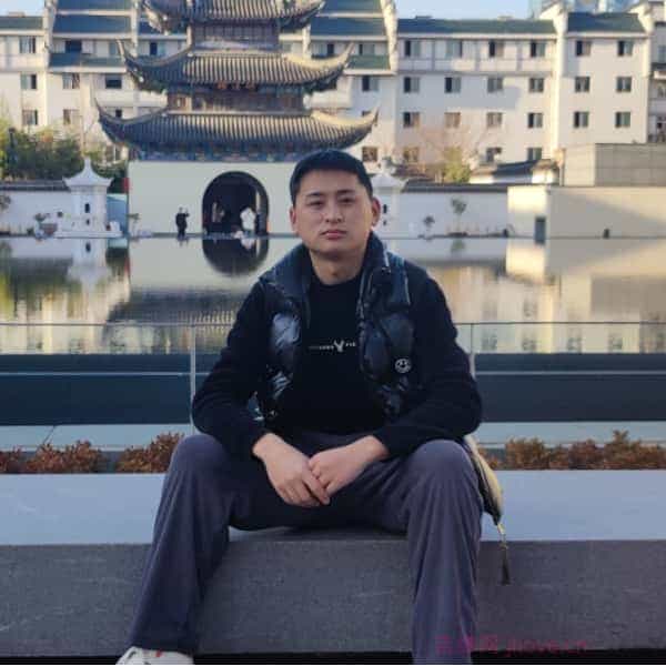 31岁岁湖北单身帅哥 - 榆林吉缘网